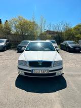 Skoda Octavia 1.9 TDI 2008, polnische Zula... - Skoda Octavia mit Diesel-Antrieb: Limousine, 1.9