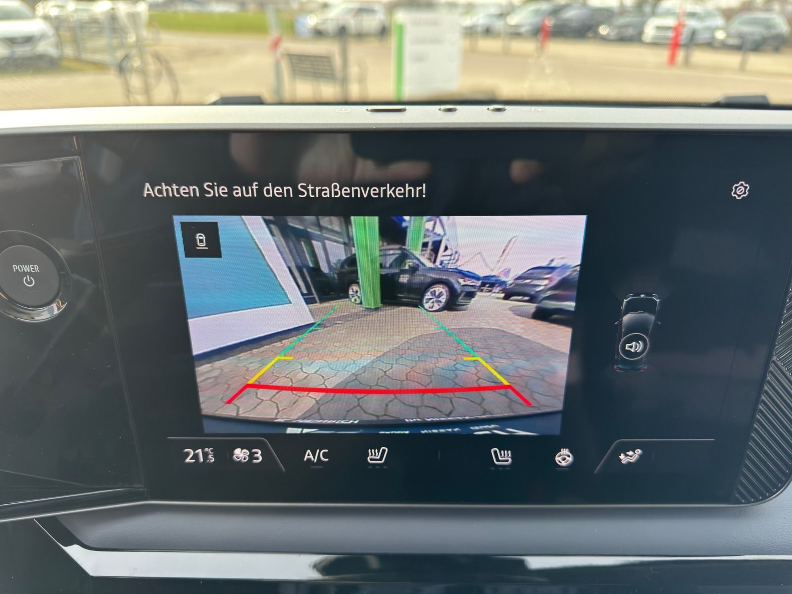 Fahrzeugabbildung Nissan Micra BEV Evolve 52 kWh*RFK*Wärmepumpe