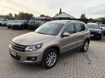 Volkswagen Tiguan - 1