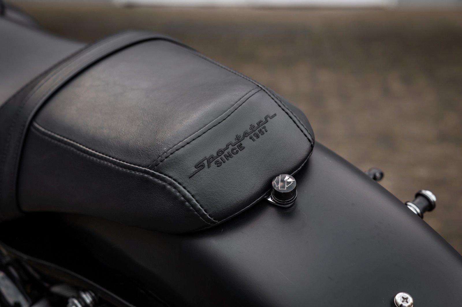 Fahrzeugabbildung Harley-Davidson Sportster XL1200CB Custom Limited - JEKILL&HYDE