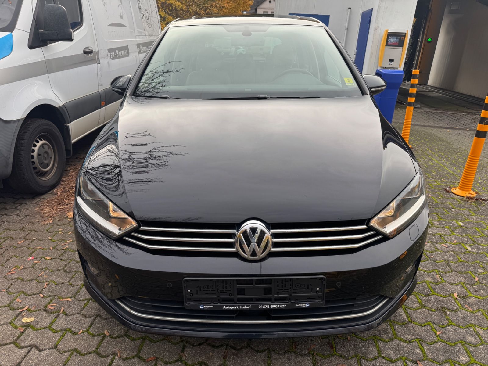 Fahrzeugabbildung Volkswagen Golf Sportsvan VII Highline Panorama+Navi+Xenon
