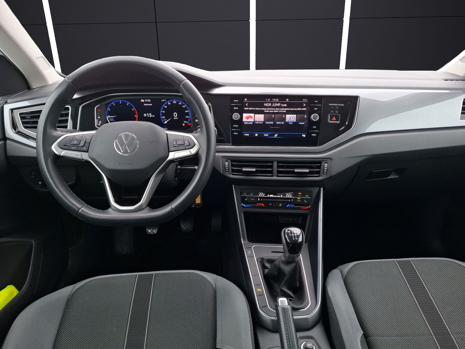 Fahrzeugabbildung Volkswagen Polo TSI Style Matrix ACC PDC SH APP LM