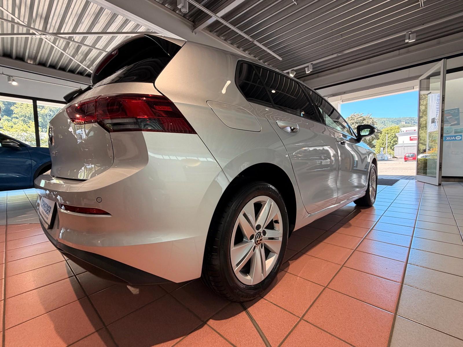 Volkswagen Golf 1.5 Life *Navi*LED PLUS*ACC*APP-CON*GARANT, миниатюра 5