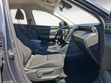 Hyundai TUCSON - 8