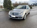 Mercedes-Benz C 180 KOMPRESSOR BlueEFFICIENCY CLASSIC Classic - Mercedes-Benz C 180: Kompressor Blueefficiency