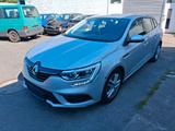Renault Megane ENERGY TCe 100 Play Grandtour Play - Renault Megane Play mit Benzin-Antrieb