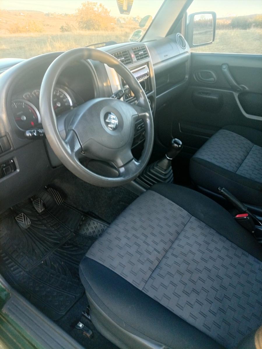 Suzuki Jimny 2009 — photo 12