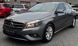 Mercedes-Benz A 180 BlueEfficiency NAV+SHZ+WKR+PDC+AHK+KLIMA+ - Mercedes-Benz A 180 Gebrauchtwagen in Düsseldorf