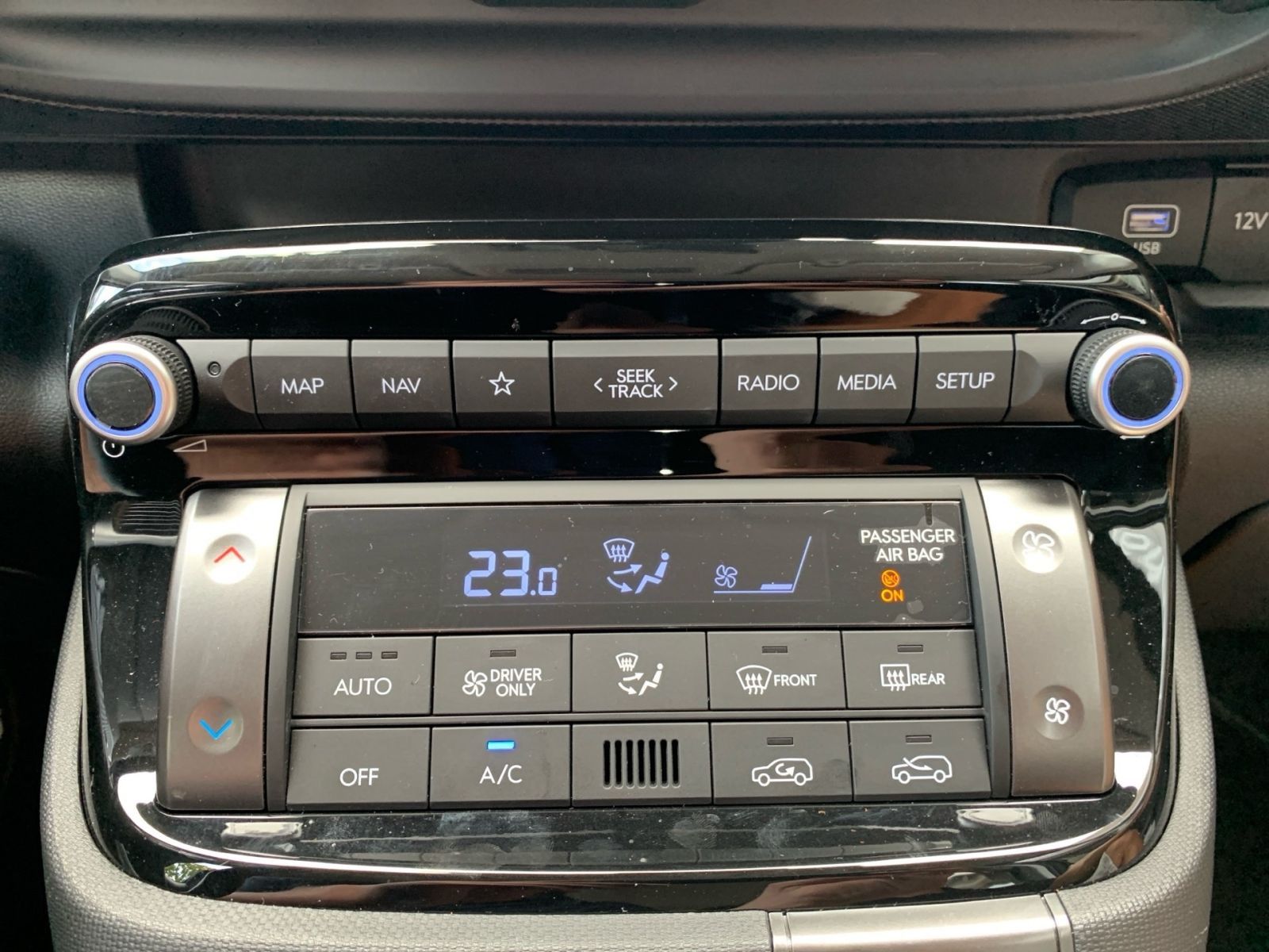 Fahrzeugabbildung Hyundai INSTER Select Elektro 49 kWh
