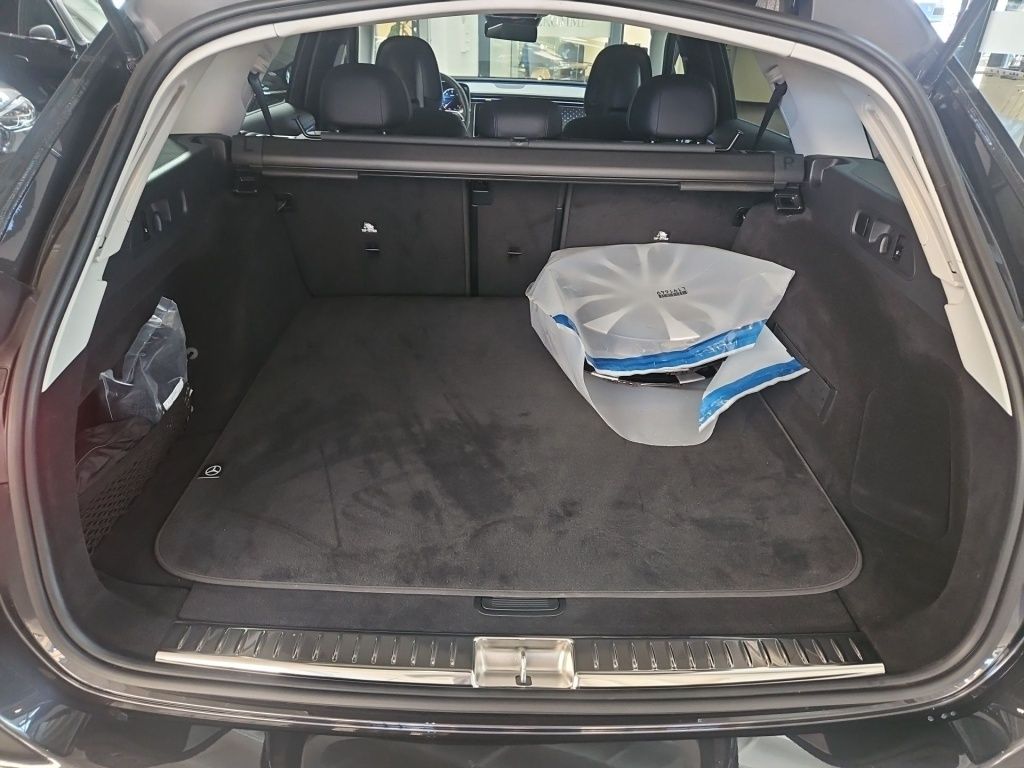 Fahrzeugabbildung Mercedes-Benz E 220 dT ACC LED AHK Burmester4D Winterpaket