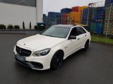 Mercedes-Benz E -Klasse Lim. E 63 AMG S-Modell 4-Matic - Mercedes-Benz E 63 AMG: Limousine