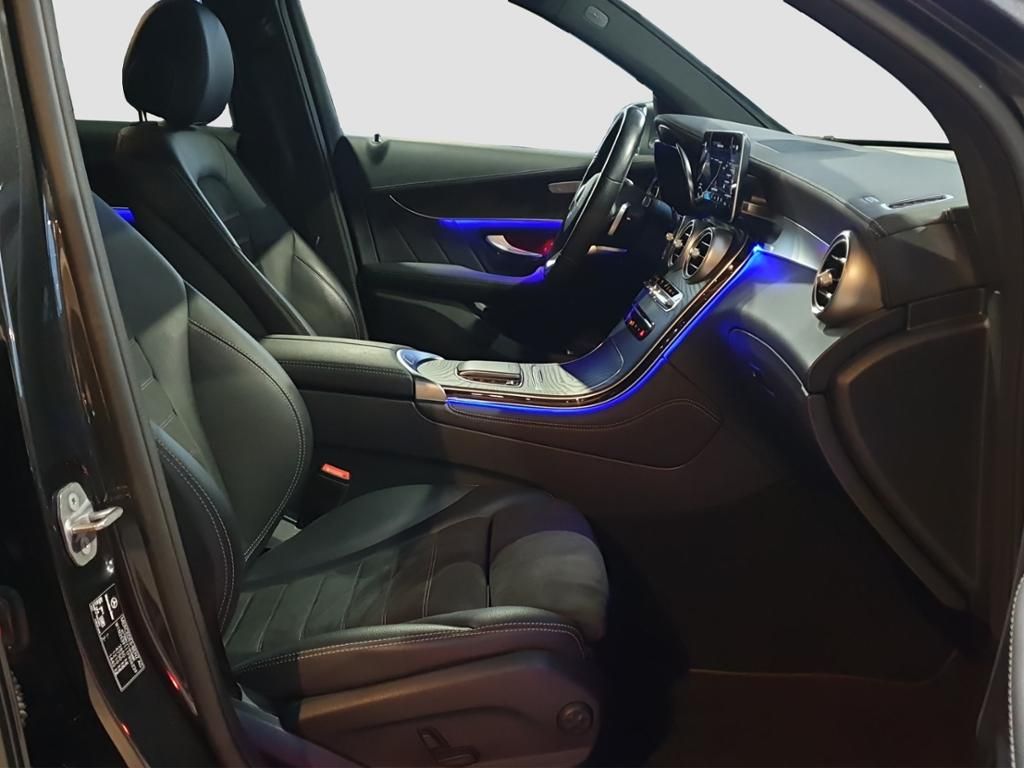 Fahrzeugabbildung Mercedes-Benz GLC 300 de 4MATIC OFF-ROAD Paket*AMG innen*AHK