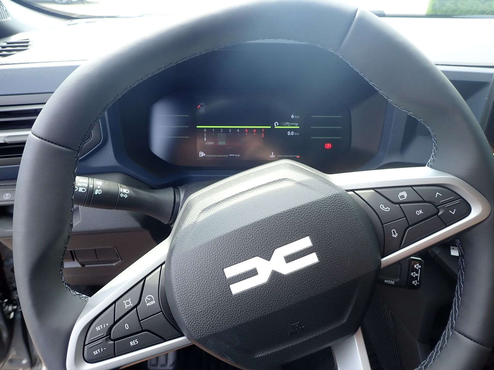 Fahrzeugabbildung Dacia Bigster TCe 140 Expression Mild Hybrid