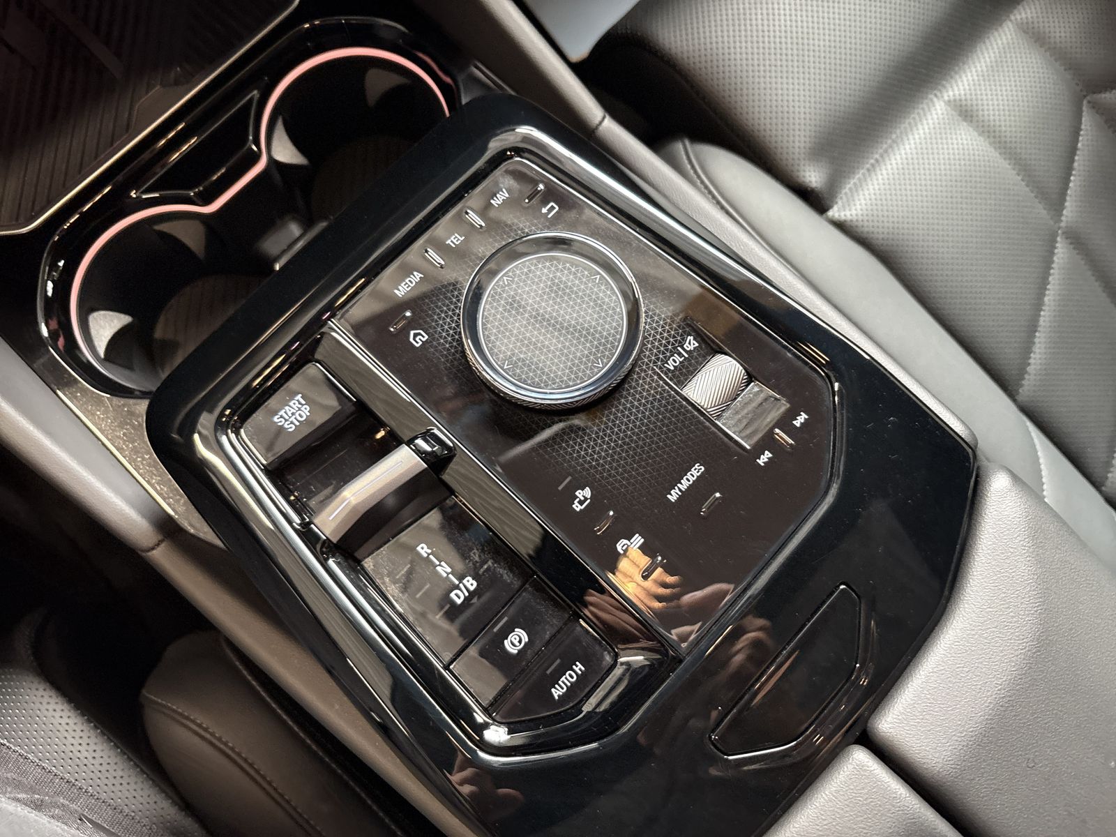 BMW i5 - Bild 16