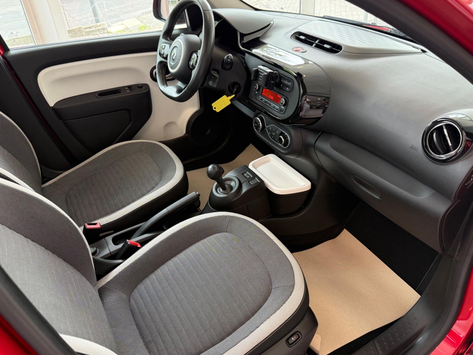 Renault Twingo Intens AUTOMATIK 71 PS