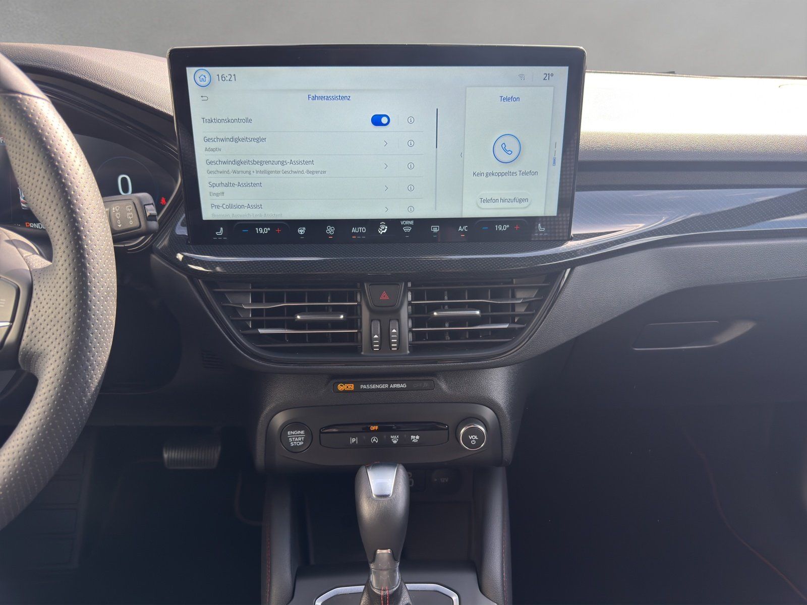 Fahrzeugabbildung Ford Focus 1.0 ST-Line X Aut./AHK/ACC/KAMERA/LED/NAVI