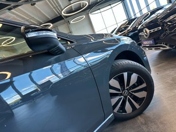 MYAUTOCENTER – Gebraucht- und Jahreswagen mit Werkstattservice in Pfaffenhofen Volkswagen Golf VIII *Keyless*Totwinkel*ACC*PDC*LED*VOLL