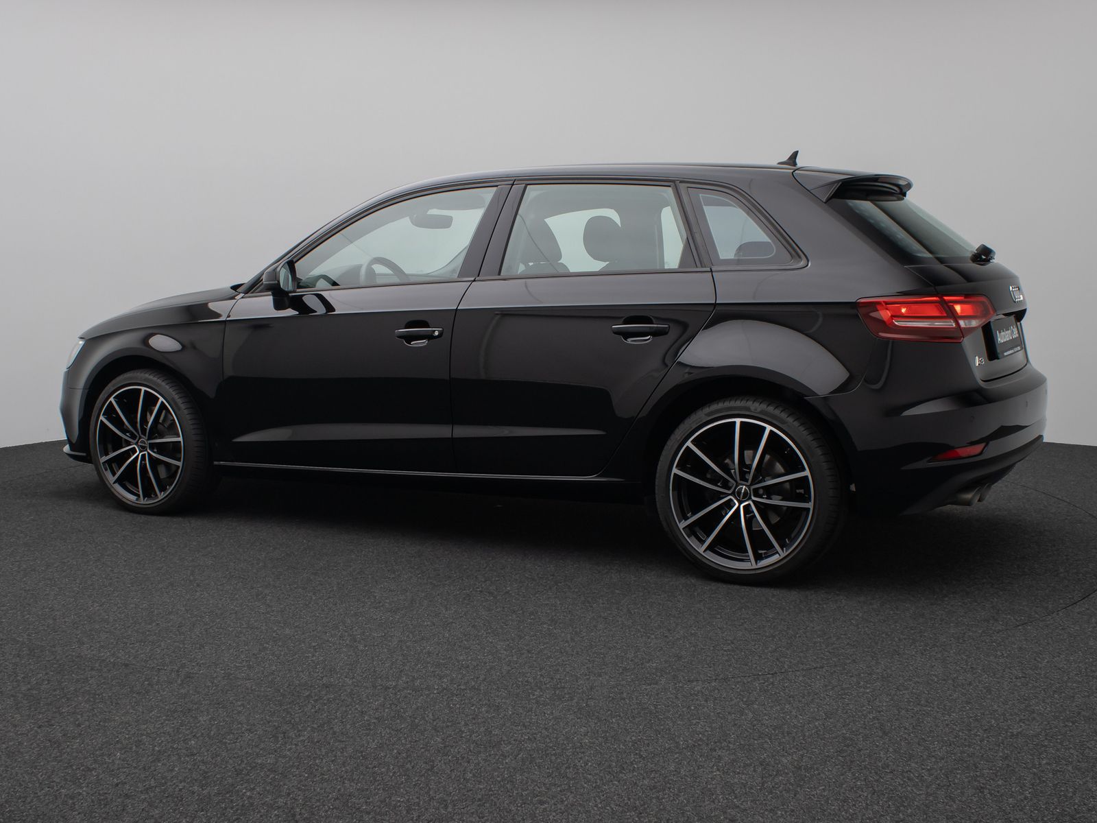 Fahrzeugabbildung Audi A3 Sportback 35 TDI Aut. Sitzhzg Navi Xenon
