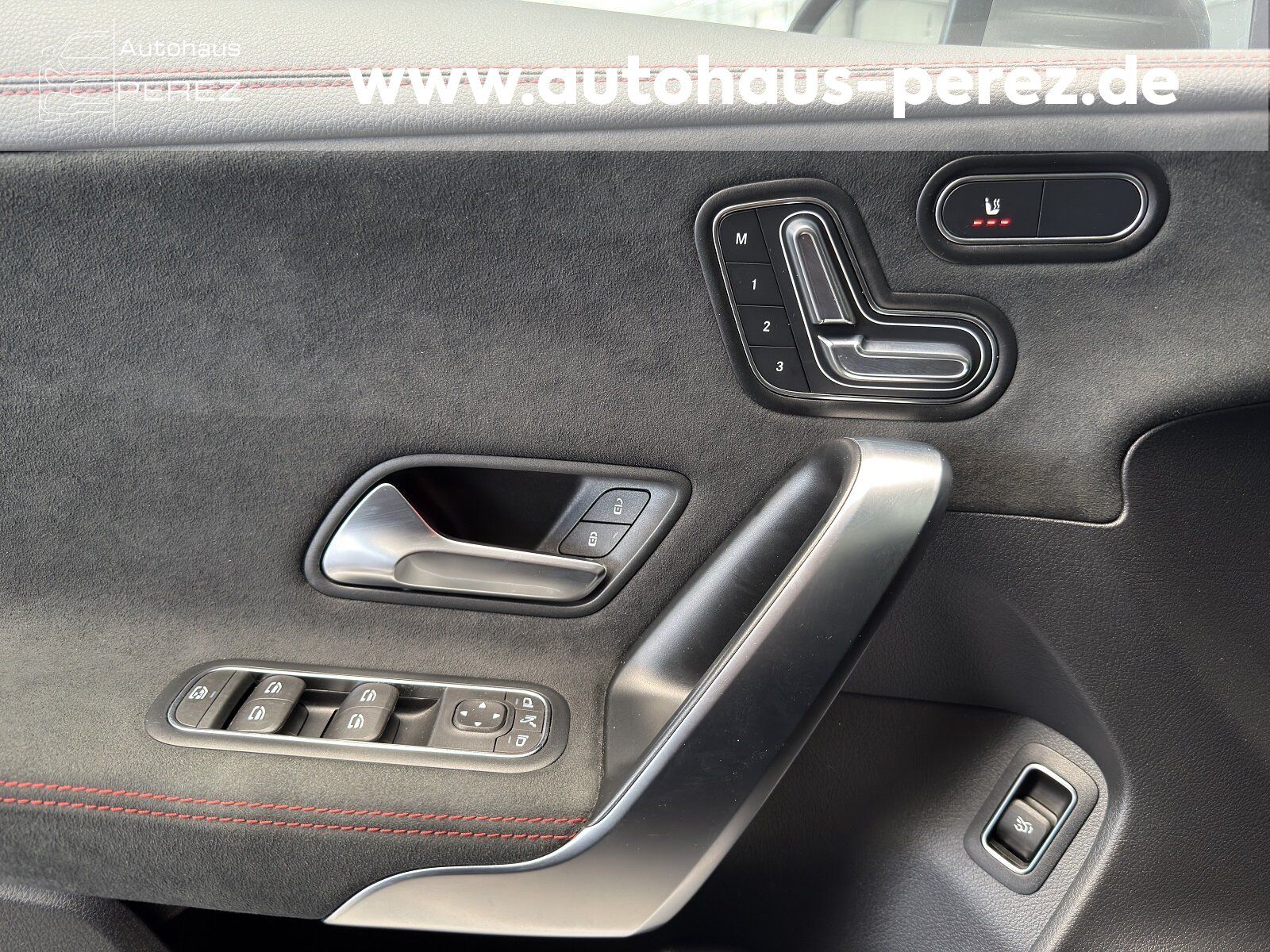 Mercedes-Benz CLA 220 4M AMG PREMIUM HUD- PANORAMA- MULTIBEAM foto 13