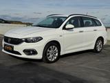 Fiat Tipo Lounge 1.4 88KW Navi Kam PDC AHK - Fiat Tipo mit Anhängerkupplung
