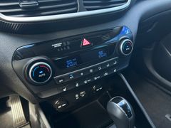 Fahrzeugabbildung Hyundai TUCSON 1.6 T-GDI Advantage+ LED SHZ RKF NAVI