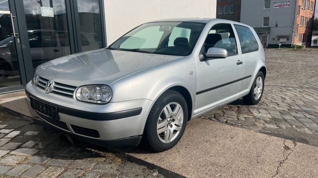 Volkswagen Golf 1.4 Comfortline HU NEU KLIMA