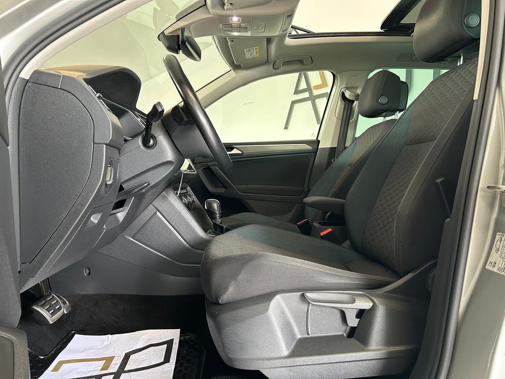 Volkswagen Tiguan 2.0 TDI DSG 4 MOT*ACC*PANO*AHK*NAVI*PDC