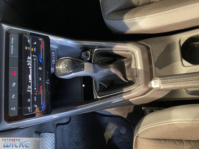 T-Cross 1.0 TSI DSG Style NAVI KLIMA LED LM