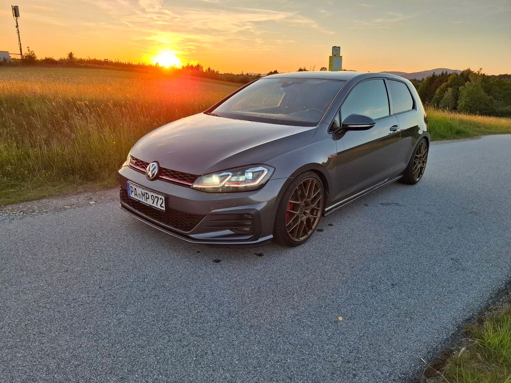Image of Volkswagen Golf