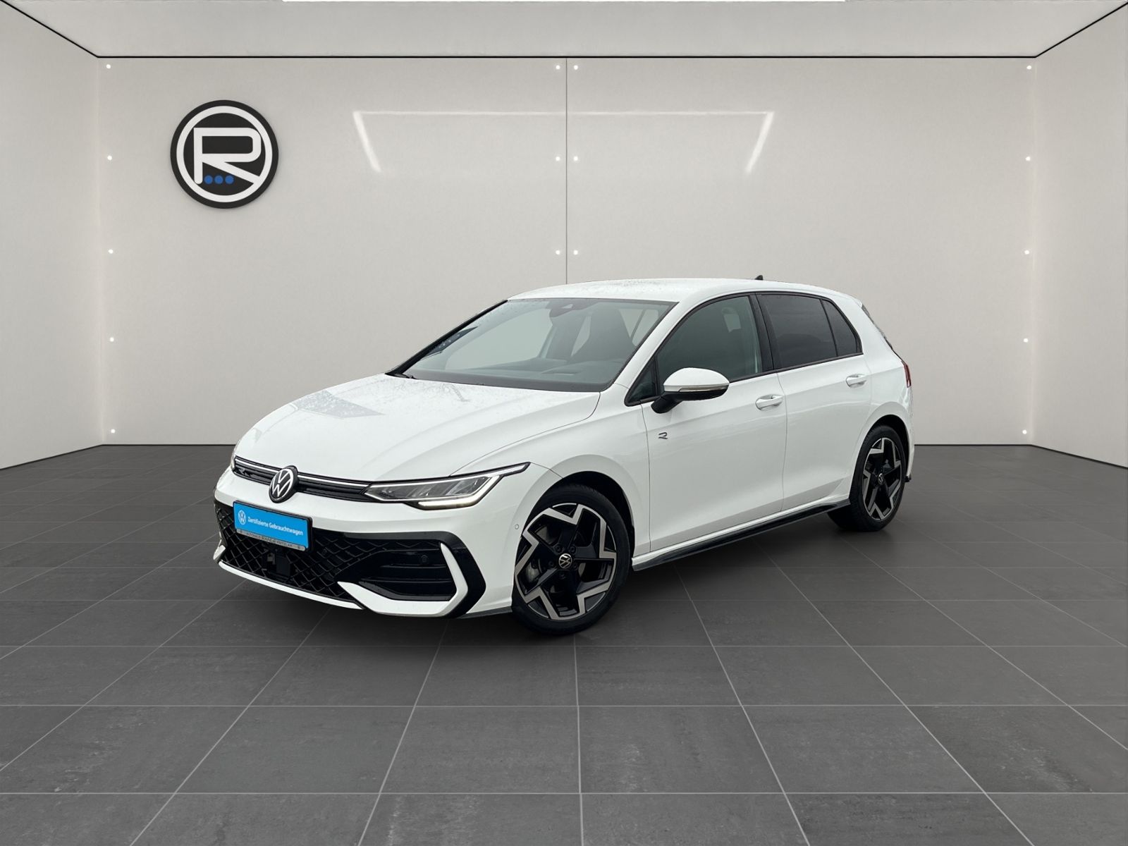 Volkswagen Golf VIII 1.5 eTSI R-Line DSG foto 2