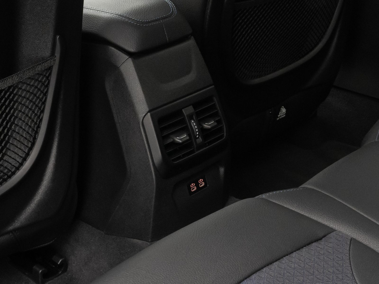 Fahrzeugabbildung BMW 218i Gran Coupé M Sport Kamera DAB HiFi 19Zoll