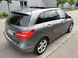 Mercedes-Benz B 200 - - Mercedes-Benz B-Klasse Gebrauchtwagen in Stuttgart