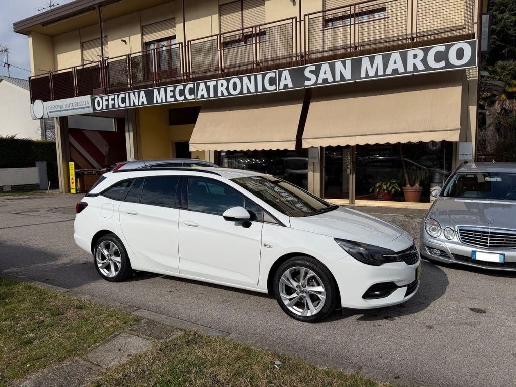 Image of Opel Astra