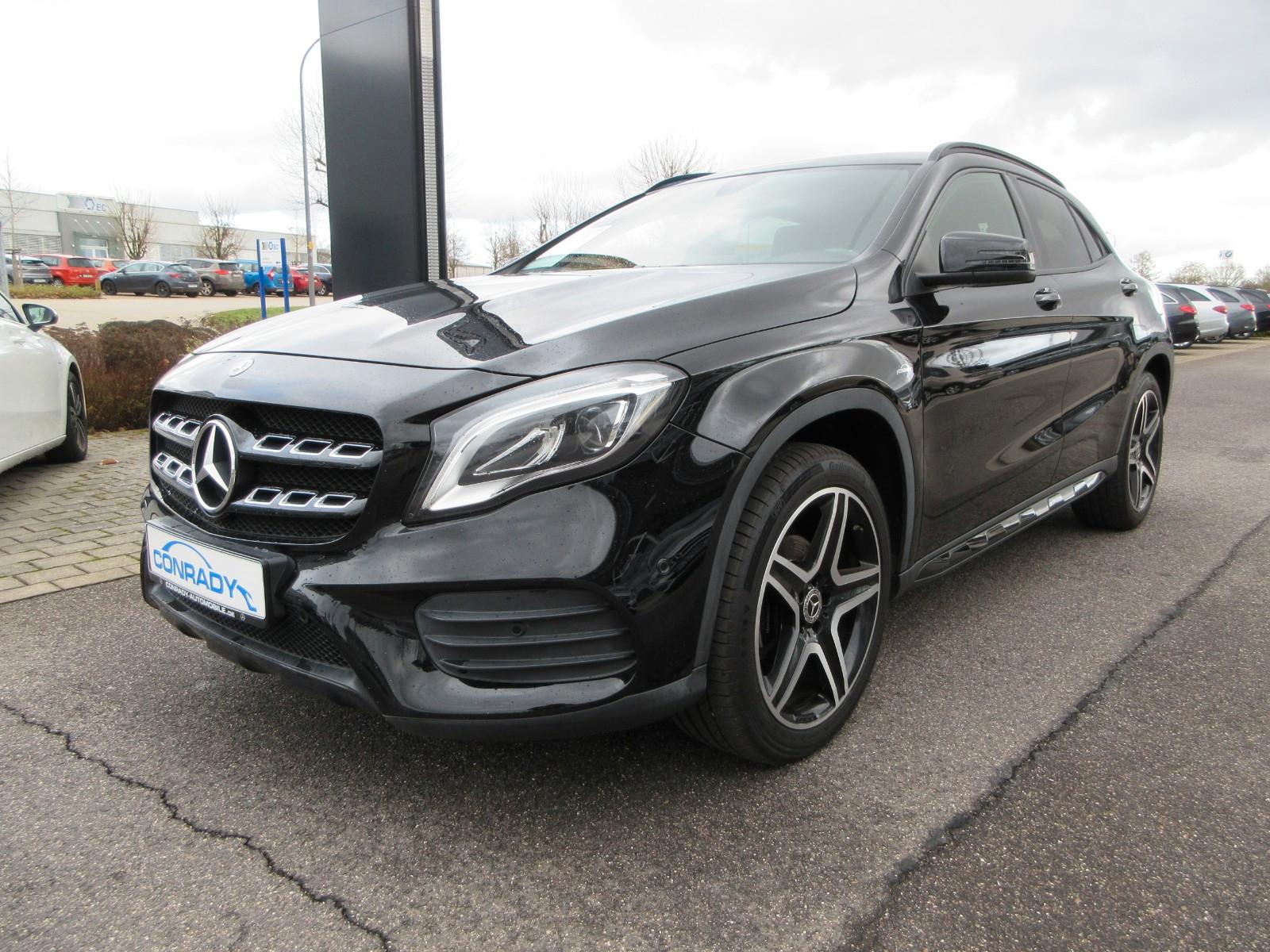 Mercedes-Benz GLA 200 AMG 7G LED Navi Kamera AHK Night