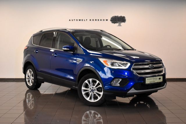 Ford Kuga Titanium *KAMERA *KEYLESS *CARPLAY