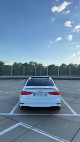 Audi RS3 2.5 TFSI S tronic quattro - - Audi RS3: Weiß