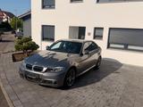 BMW 330d xDrive E90/Schalter/1.Hand/M-Paket