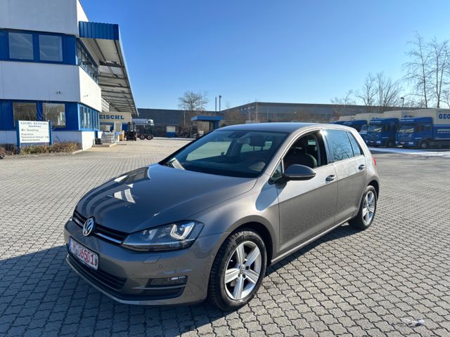 Volkswagen Golf VII Lim. Comfortline BMT Standheizung ACC L