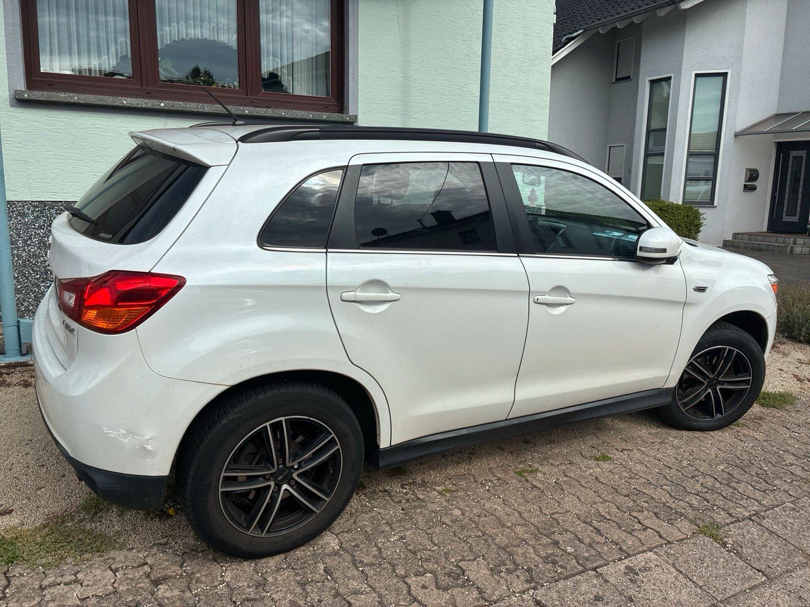 Mitsubishi ASX