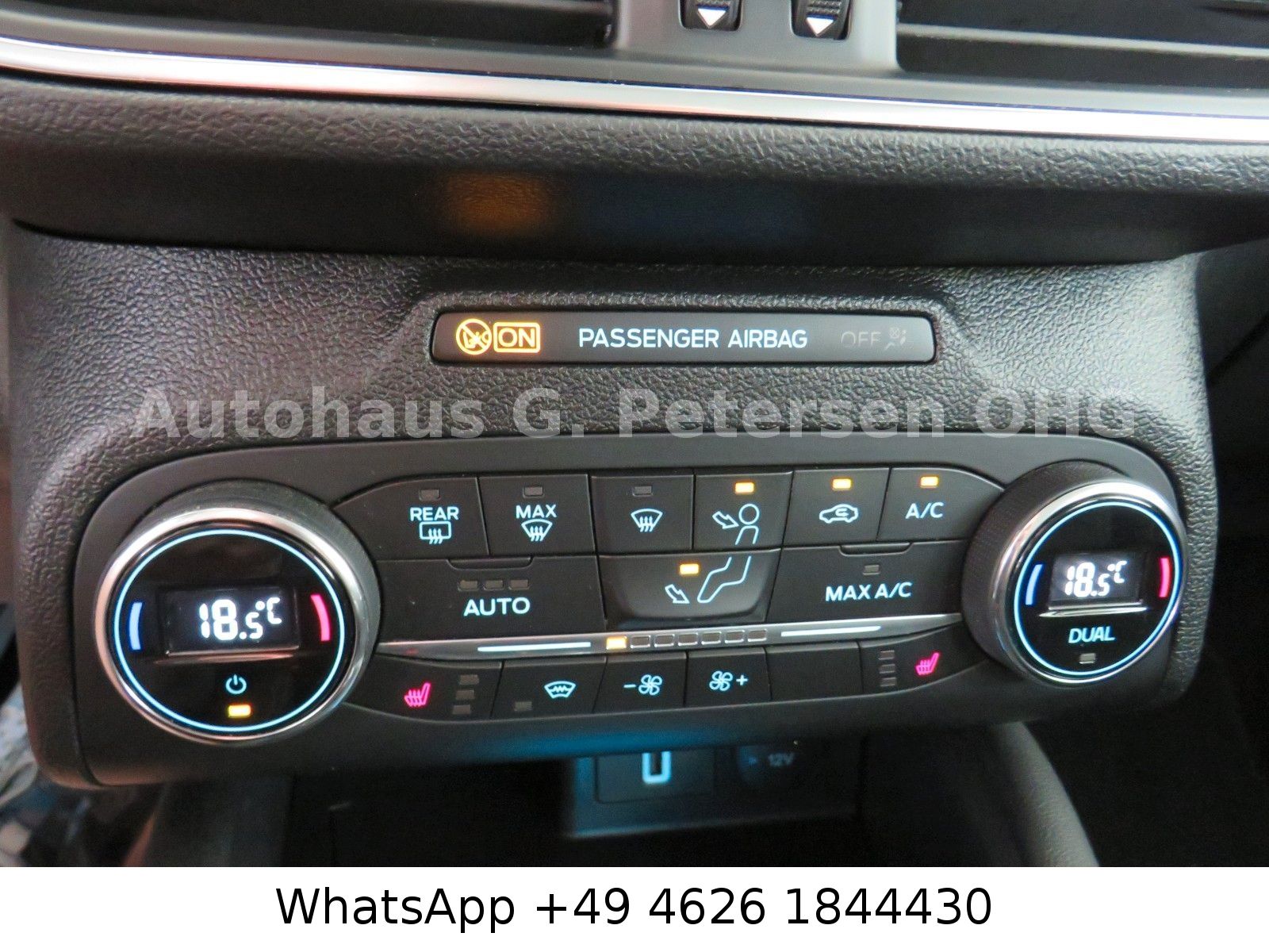 Fahrzeugabbildung Ford Focus 1,5 Titanium Turnier*Tempo*SHZ*LM 16*