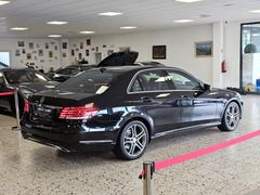 Fahrzeugabbildung Mercedes-Benz E 200 Lim. BlueTec ( COMAND/ SHZ/ LED/ PDC/ NAVI