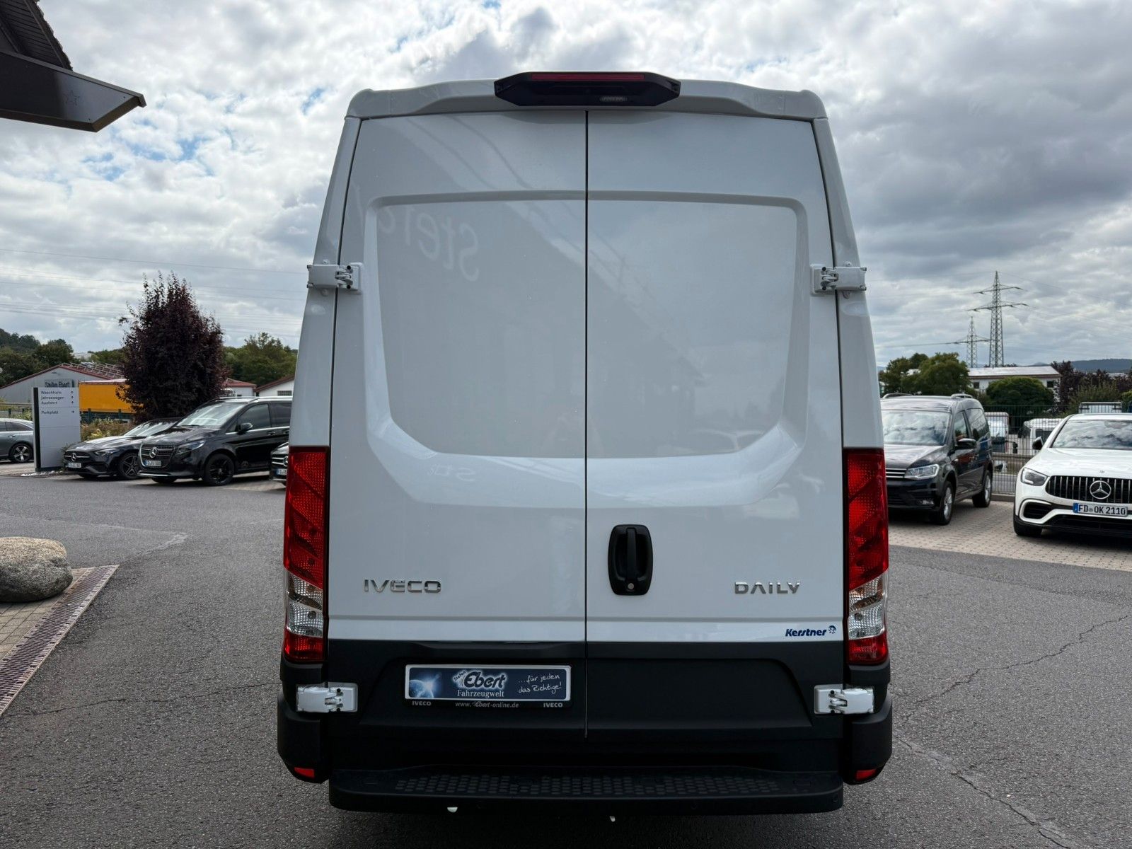 Fahrzeugabbildung Iveco Daily 35S16HA8 V Kühlkastenwagen *R 3520 mm*Navi