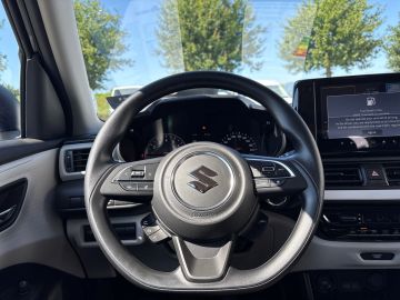 Bild 14 Suzuki Swift Club 1.2 Hybrid Navi LED Apple CarPlay And