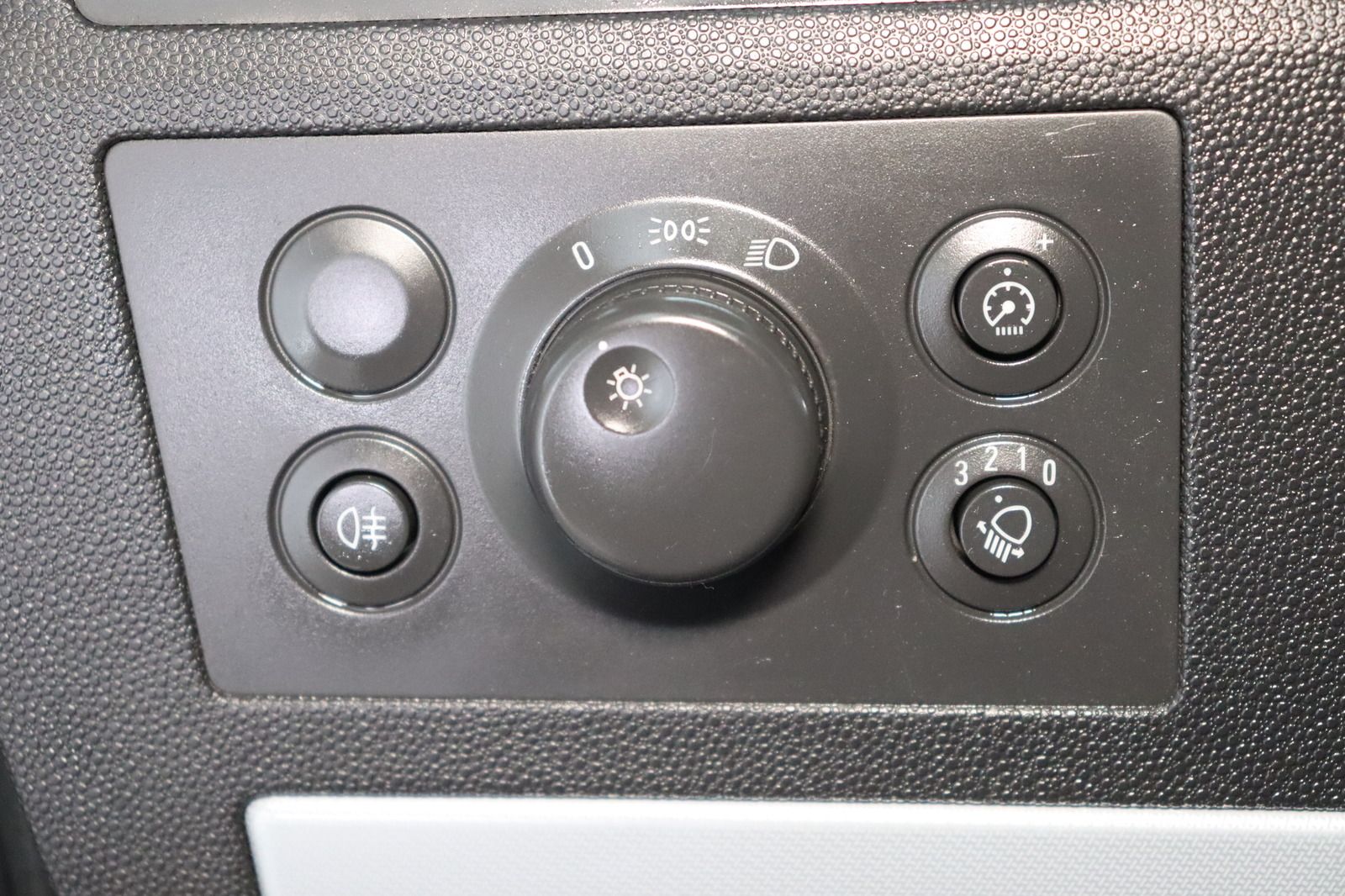 Fahrzeugabbildung Opel Zafira B Klimaautomatik Edition