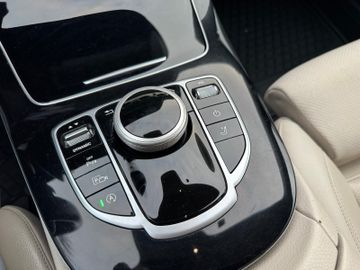 Mercedes E 220 - 10