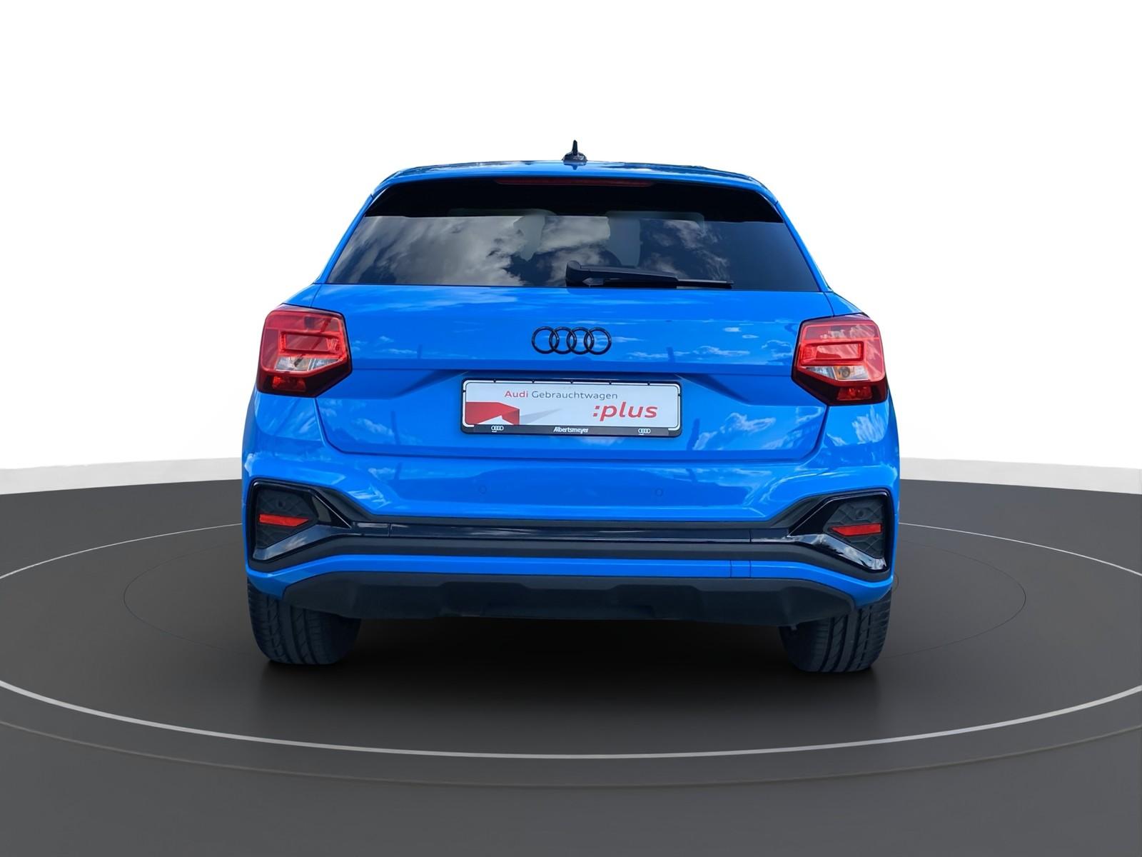 Audi Q2 35 TFSI S-LINE +PANO+GRA+AHK