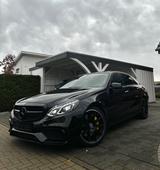 Mercedes-Benz E 63 AMG*Keyless*Cam*Memory*Leder - Mercedes-Benz E 63 AMG aus 2010