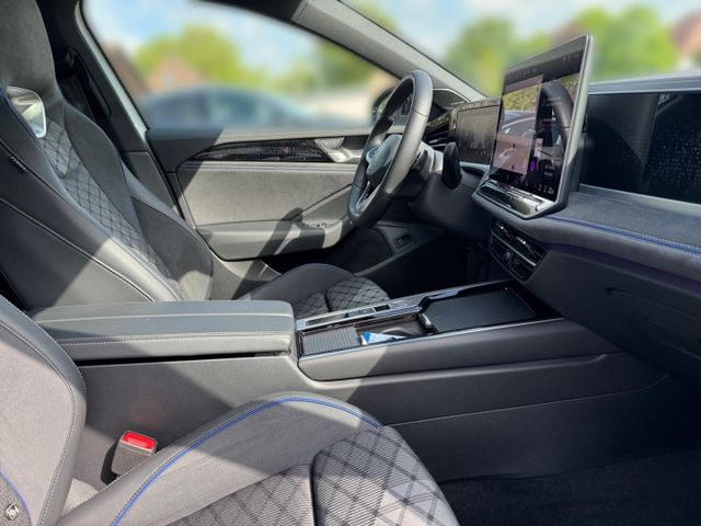 Passat Variant R-Line 2.0 TDI DSG neues Modell I