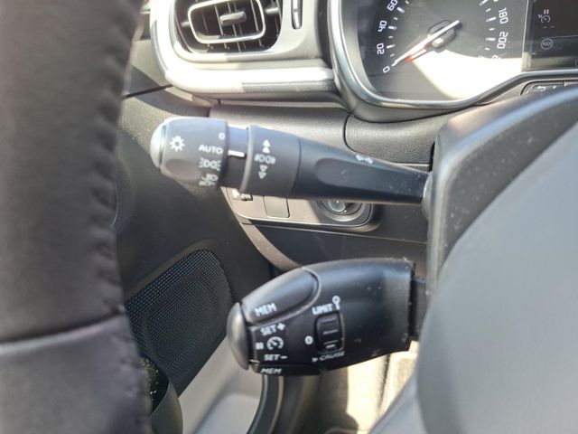 Citroën C3 Shine Pack PT110 EAT6 °LED°Navi°SHZ°RFK°PDC°