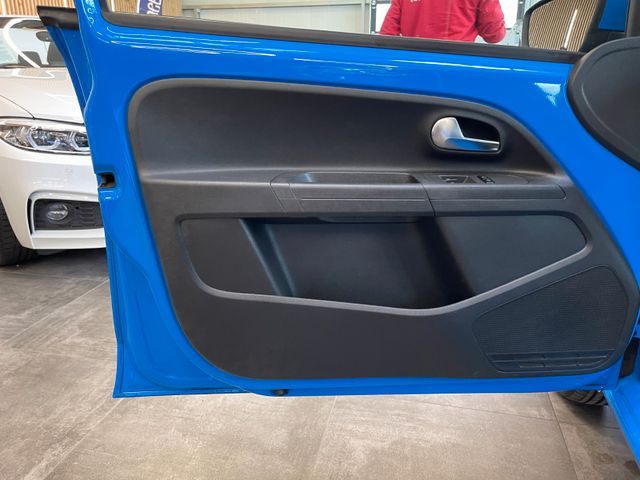 Volkswagen up! move up! *Navi*Klima*Isofix*TÜV*